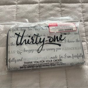 Thirty One Wallet